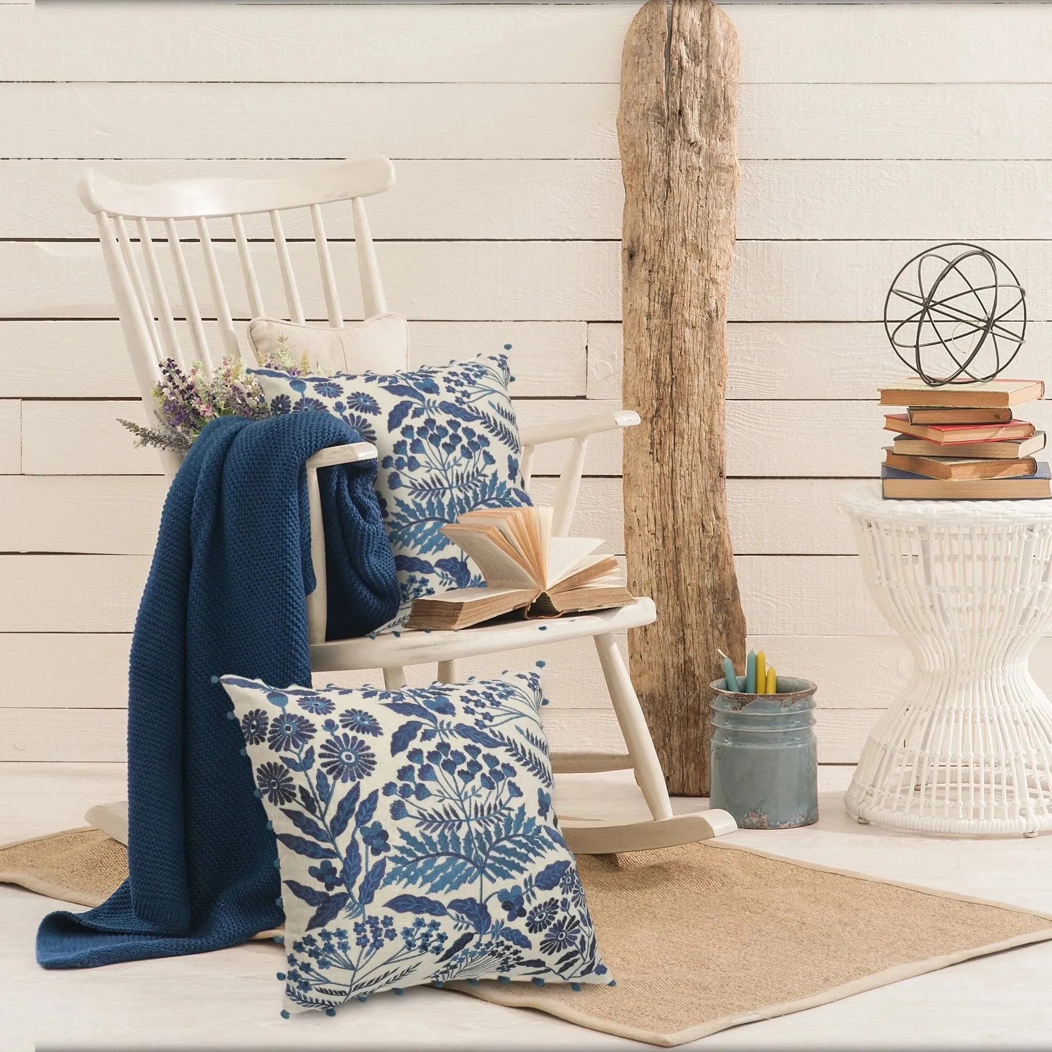 Dynasty Lr07507 Navy/Off-White Pillow