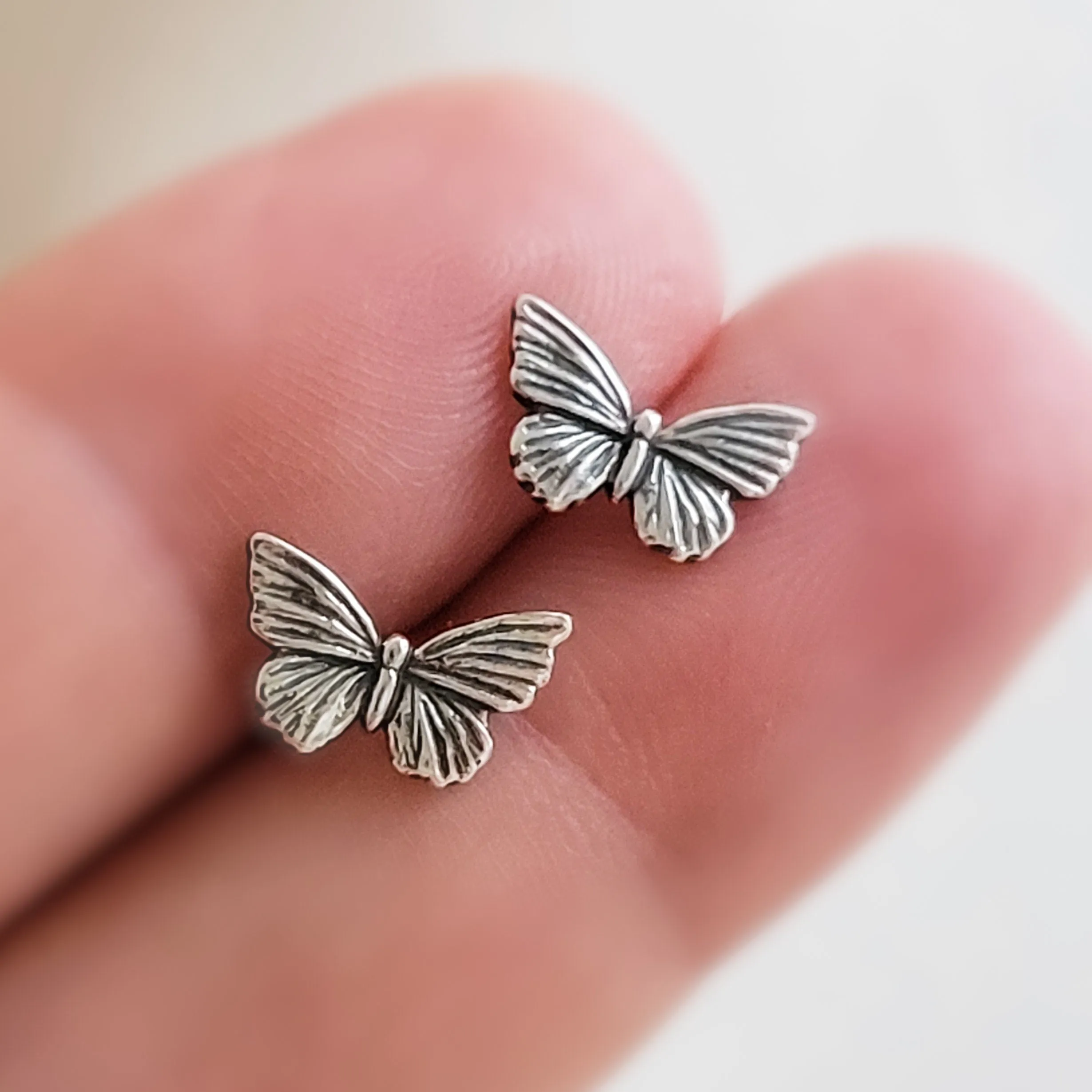 Tiny Butterflies Necklace & Earring Set