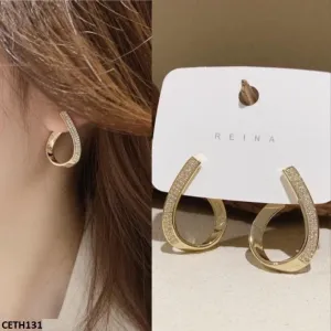 Twisted Shape Tops Pair